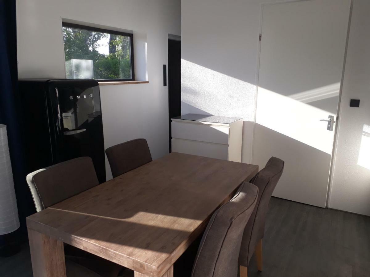 Waegen Uus Apartment Wolphaartsdijk Luaran gambar