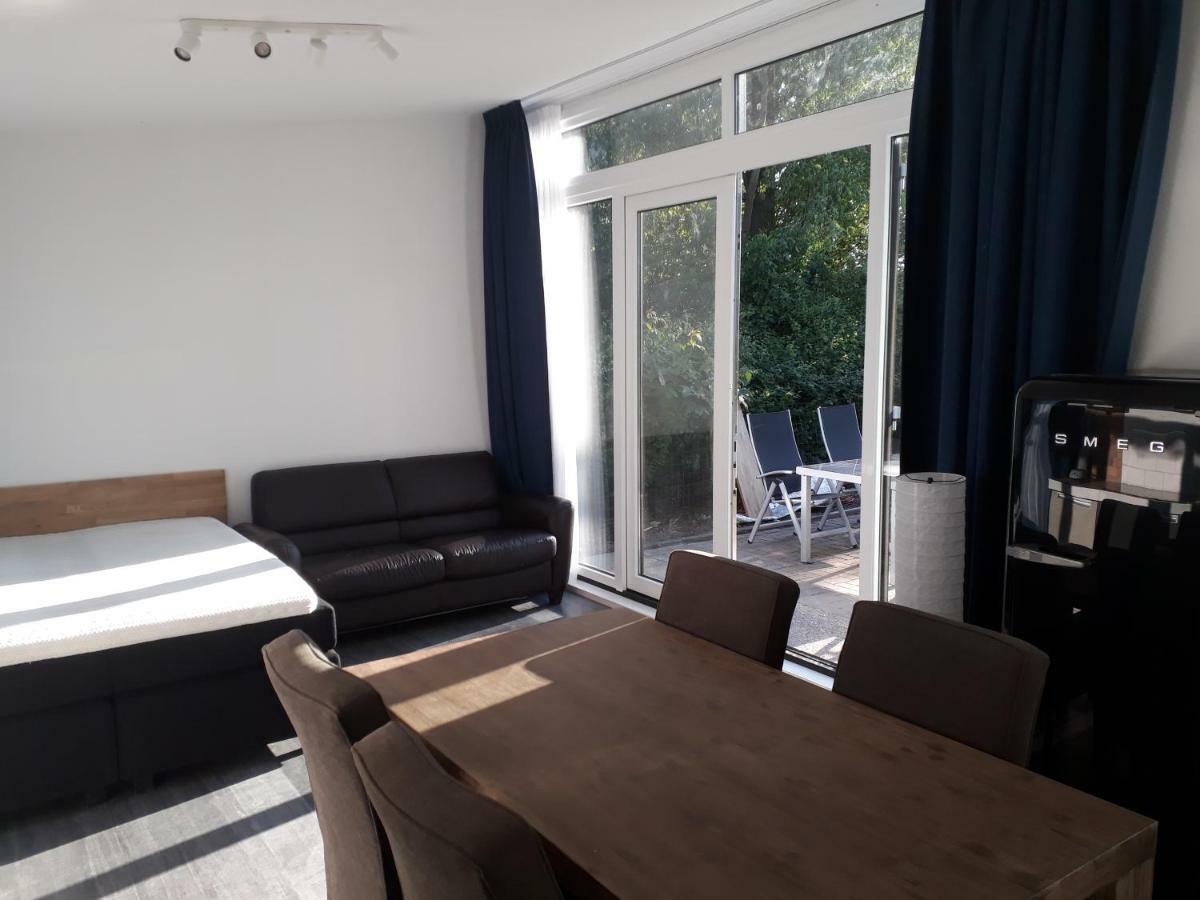 Waegen Uus Apartment Wolphaartsdijk Luaran gambar